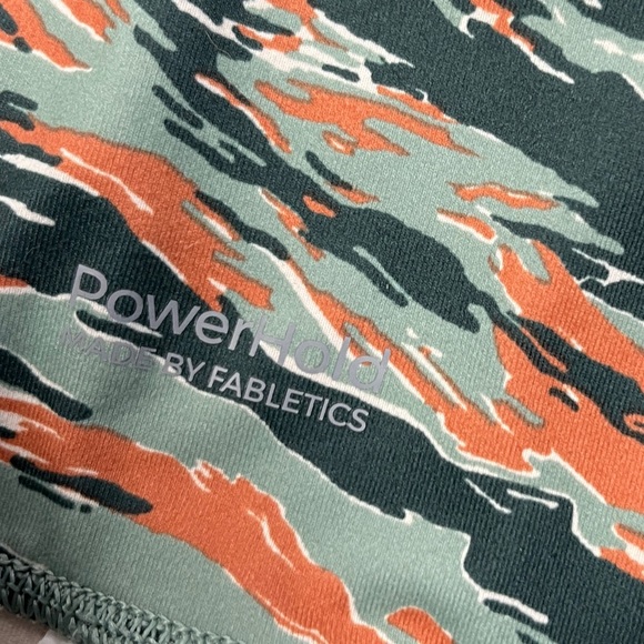 Fabletics Define PowerHold® High-Waisted 7/8 Legging Tiger Camo Print Sz S - Picture 7 of 10
